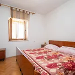 Apartmán With Parking Space Povljana, Pag - 21327 *