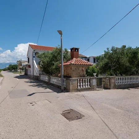 With A Parking Space Povljana, Pag - 21327