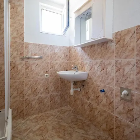 With Parking Space Povljana, Pag - 21327 Apartment
